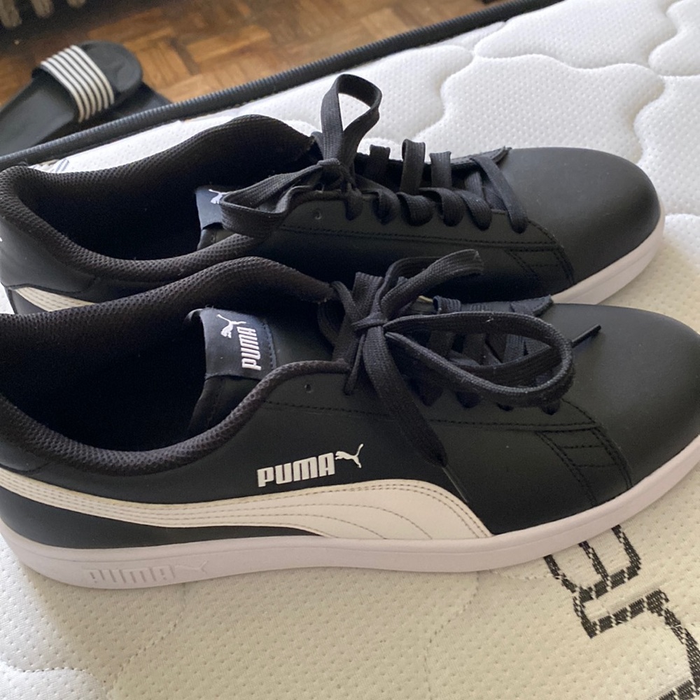 Puma sneakers